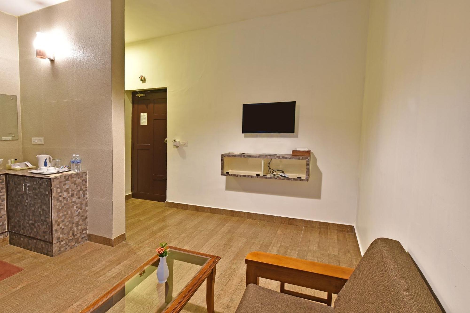 Poppys Olive De' Villa Auroville Exterior foto